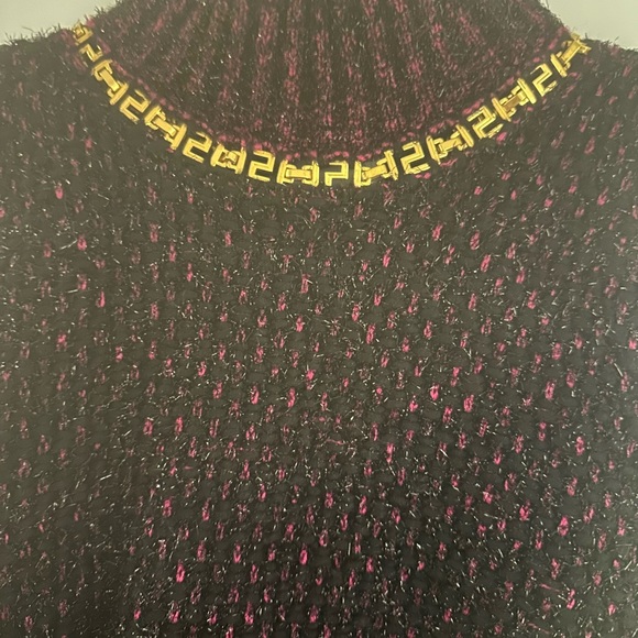 Versace sleeveless sweater - Picture 2 of 2
